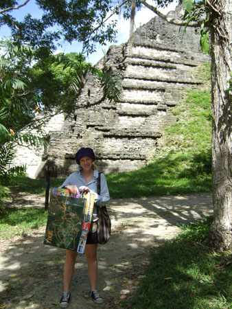 touri_flores_tikal_guat