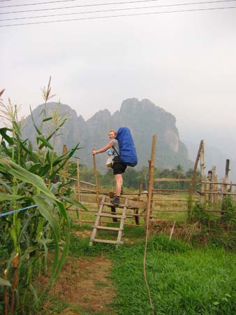 weg_zur_blockhuette_vang_vieng